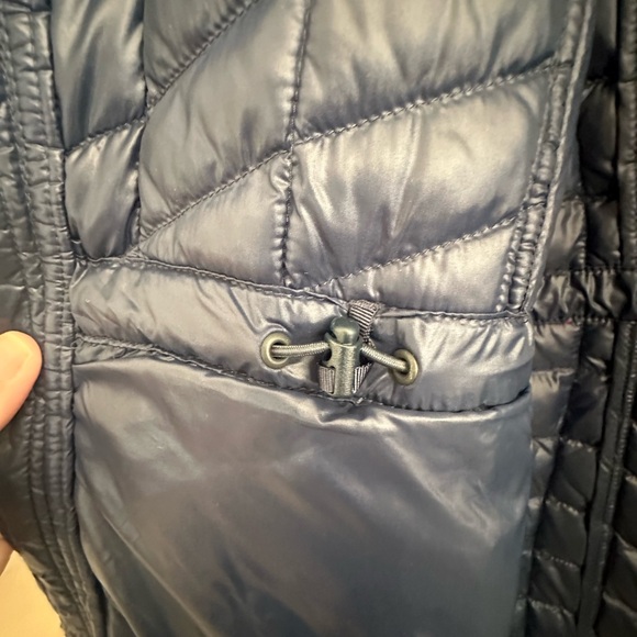 North Face Thermoball Women's Hooded Parka Navy Puffer Jacket - Picture 4 of 8